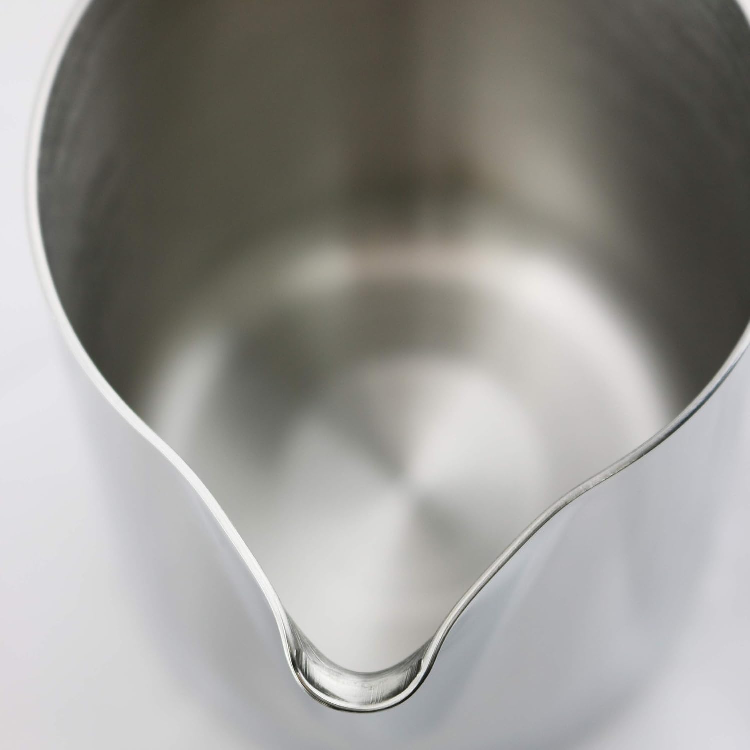 BrewGlobal Rhinoware Professional Milk Pitcher, Stainless Steel 32 oz (RHMJ32oz)