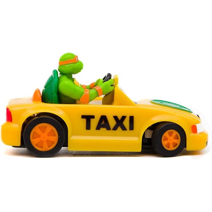 Teenage Mutant Ninja Turtles Toy, Michelangelo Micro Shell Racer Vehicle, TMNT Ninja Racing Toy for Kids, Classic Edition for Kids, Ages 3+