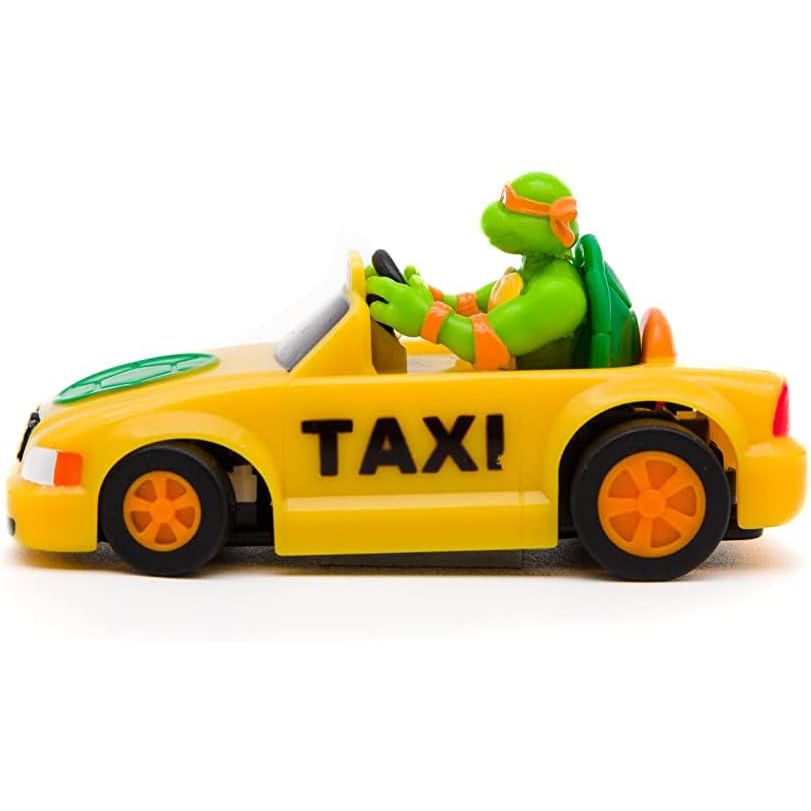 Teenage Mutant Ninja Turtles Toy, Michelangelo Micro Shell Racer Vehicle, TMNT Ninja Racing Toy for Kids, Classic Edition for Kids, Ages 3+