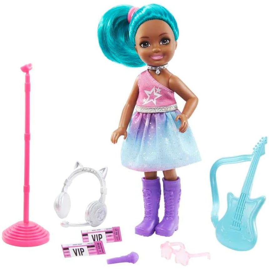 Barbie Chelsea Can Be Playset with Brunette Chelsea Rockstar Doll (6-in), Guitar, Microphone, Headphones, 2 VIP Tickets, Star-Shaped Glasses, Great Gift for Ages 3 Years Old & Up
